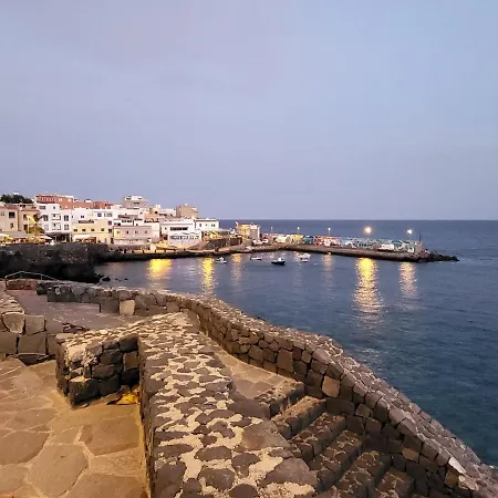 Coral 4 - 1 Bed Apt With Balcony In Abrigos Apartment