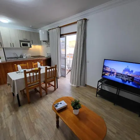 Coral 4 - 1 Bed Apt With Balcony In Abrigos Apartment Los Abrigos